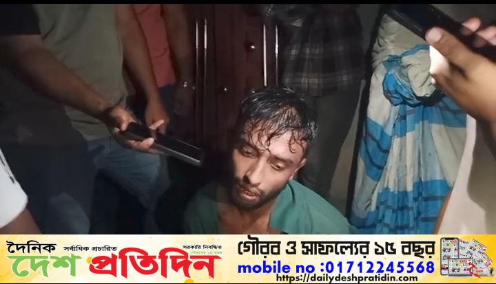 রামুতে বিদ্যুতের তার চুরির সময় জনতার হাতে আটক চোর