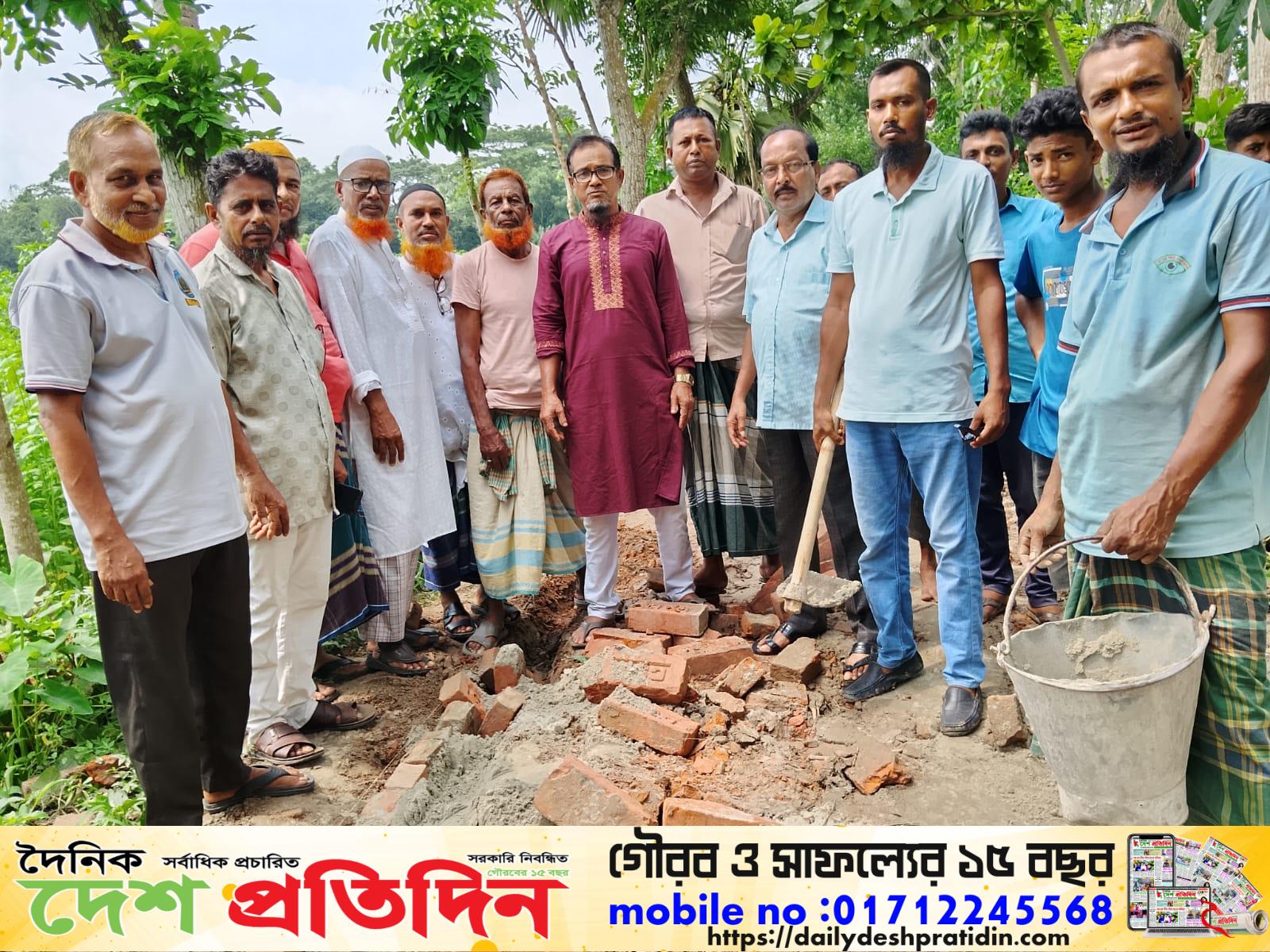 পহরডাঙ্গায় পাখিমারা পূর্ব পাড়া দুর্গা মন্দির অভিমুখী সড়ক উন্নয়ন কাজের উদ্বোধন