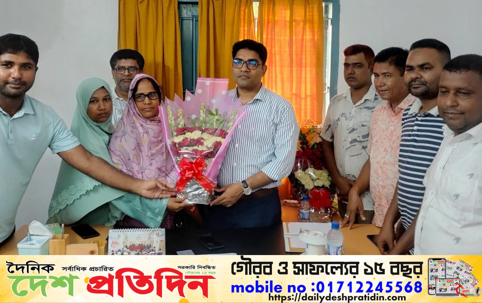 নবগঠিত ভূল্লী উপজেলার নির্বাহী অফিসার কে ফুলের সংবর্ধনা