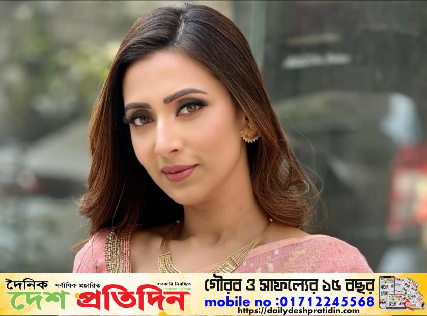 তবে কি মা হচ্ছেন মিম? ভক্তদের যা জানালেন নায়িকা
