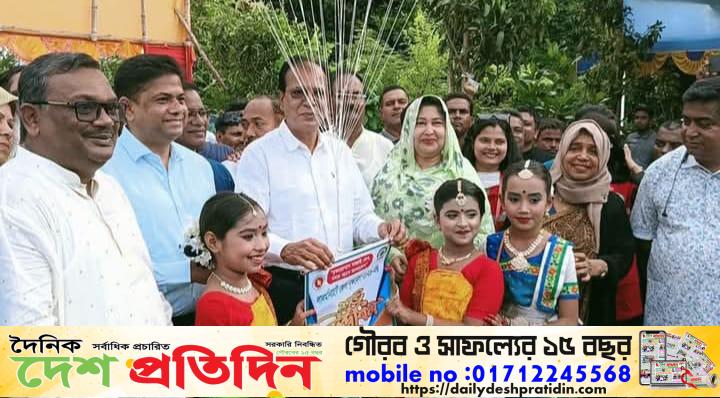 বৃক্ষ রোপনে সাজাই দেশ, সবার আগে বাংলাদেশ” লালমনিরহাটে জেলা বৃক্ষ মেলা উদ্বোধনকালে ত্রাণ ও দুর্যোগ ব্যবস্হাপণা মন্ত্রী -অধ্যক্ষ আসাদুল হাবিব দুলু”