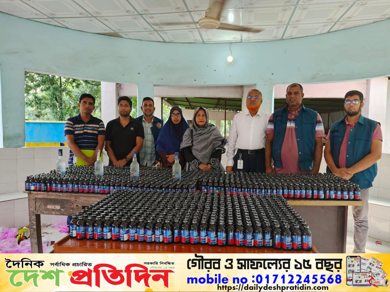 কাউনিয়ায় ১২৩৭ বোতল ফেনসিডিল ও ৪ বোতল মদ উদ্ধার 