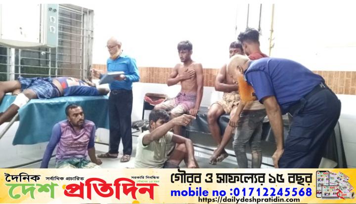 চুয়াডাঙ্গায় চলন্ত পাওয়ারট্রলির পিন ভেঙ্গে দূর্ঘটনা, আহত ১৪ শ্রমিক