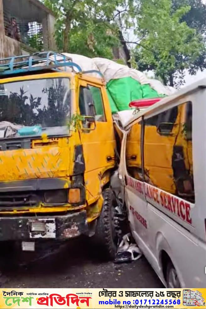 মাদারীপুর শিবচরে বাহাদুরপুর জামিয়াতুস সুন্নাহ (বাদশামিয়া) মাদ্রাসার পাশে ট্রাক-এম্বুলেন্স মুখামুখী সংঘর্ষ