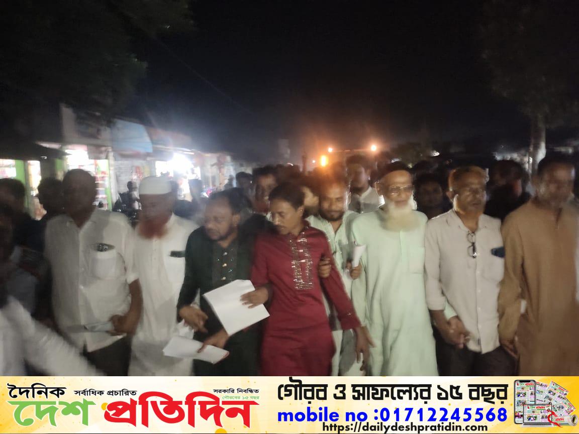 রামপুর ইউনিয়নে বিএনপির ৩১ দফা কর্মসূচির প্রচারে লিফলেট বিতরণ