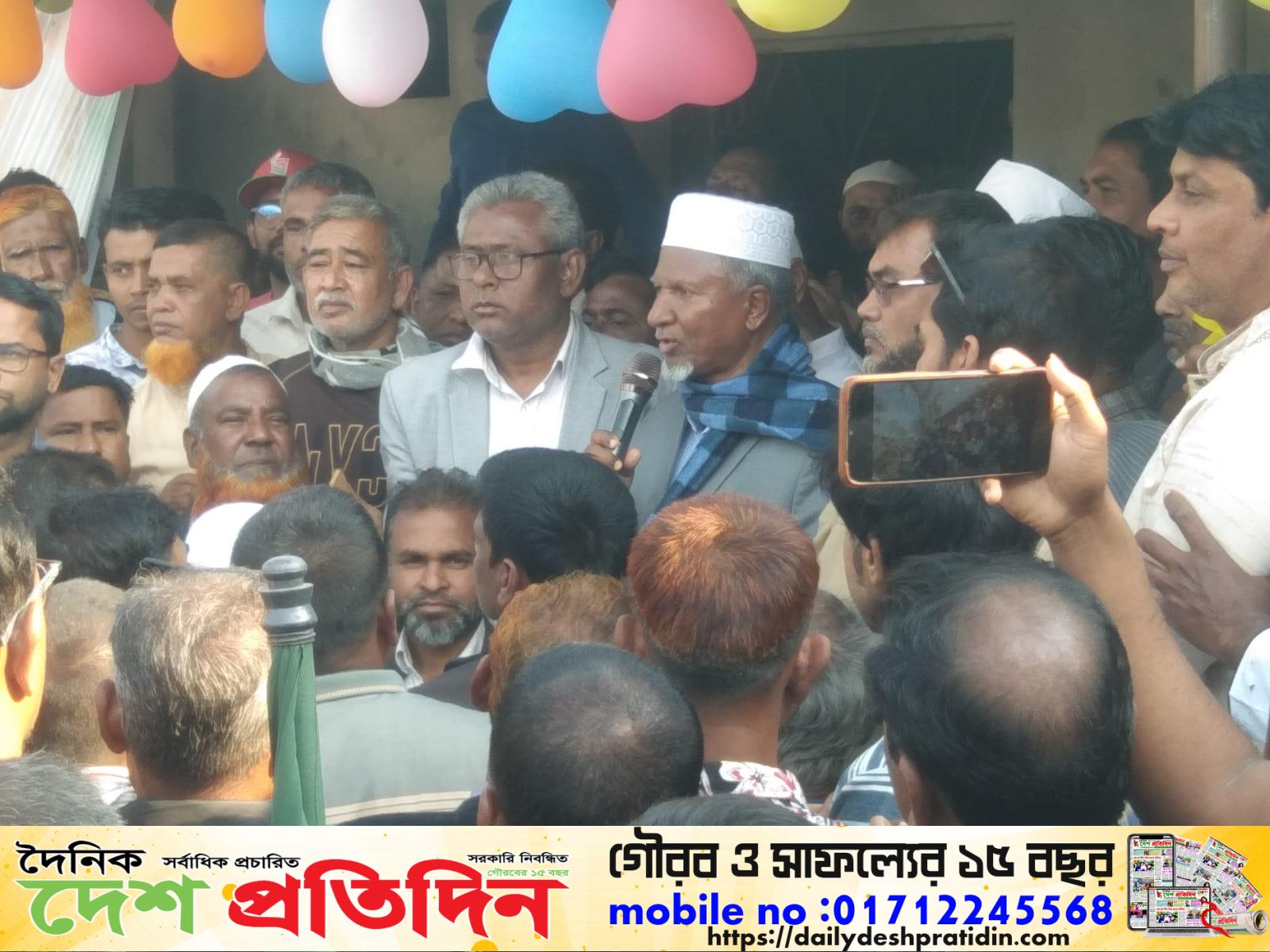 ক্ষেতলালে নেতা–কর্মীদের সঙ্গে সৌজন্য সাক্ষাৎ করলেন জয়পুরহাট-২ আসনের নবনির্বাচিত এমপি আব্দুল বারী