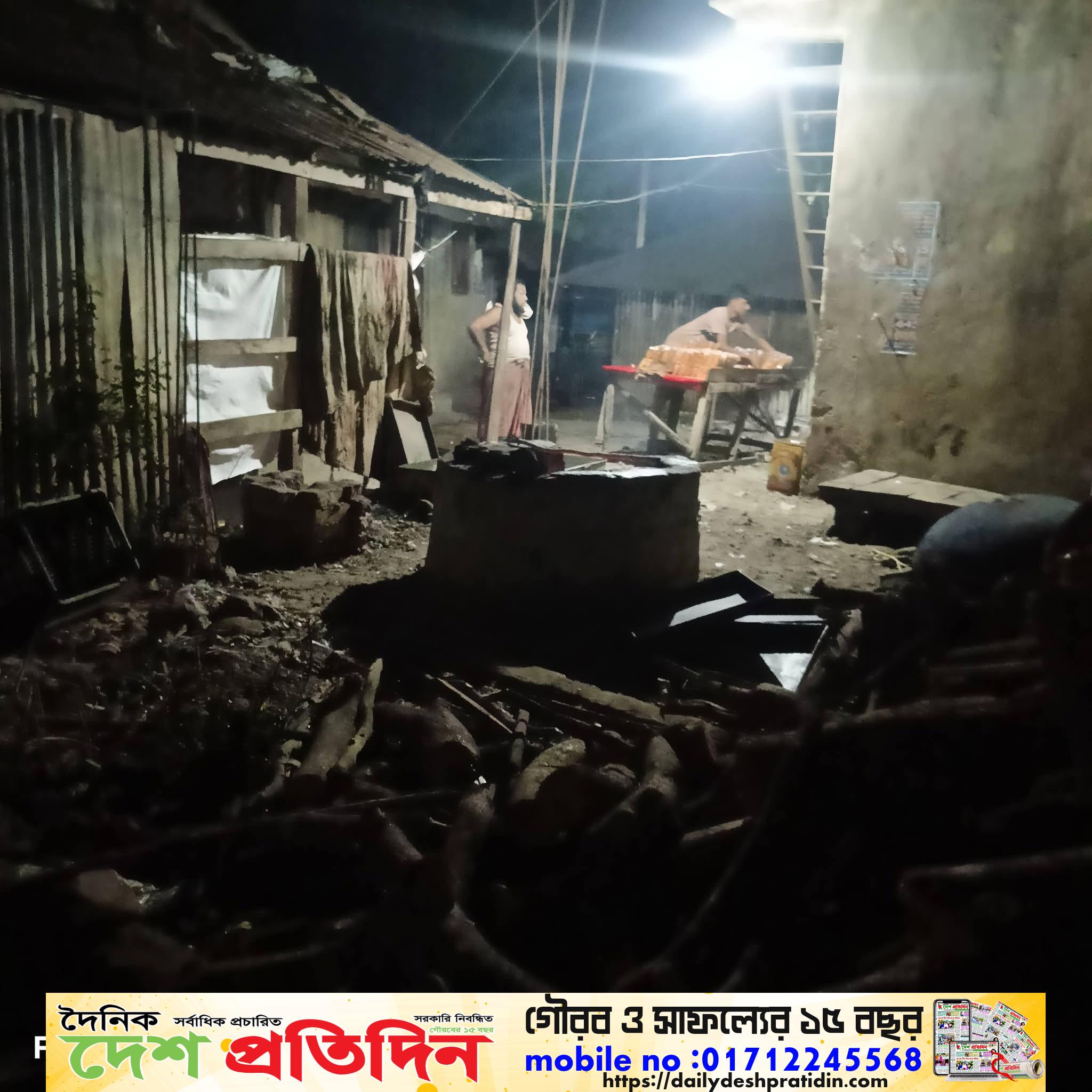 নতুন মুহুরিগঞ্জ বাজার-এর একটি বেকারির অস্বাস্থ্যকর পরিবেশ