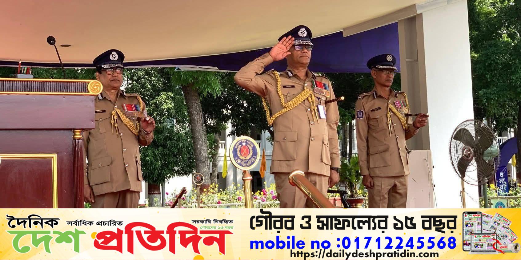 পুলিশের প্রথম ও প্রধান দায়িত্ব জনগণের নিরাপত্তা নিশ্চিত করা: সারদায় আইজিপি
