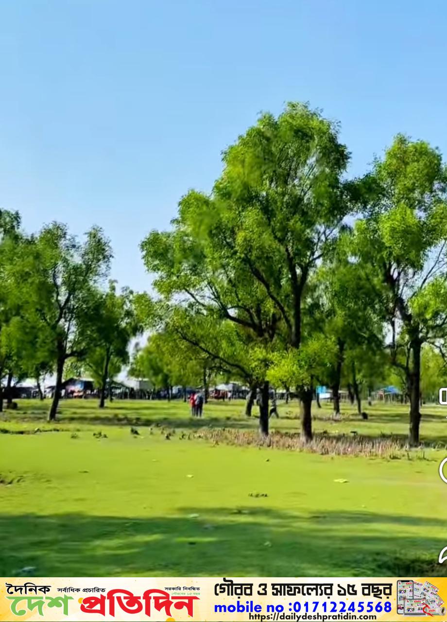 সীতাকুণ্ডে গুলিয়া খালী সমুদ্র সৈকতে দোলনায় বসা নিয়ে  দোকানদার ও পর্যটকদের মধ্যেই মারামারির ঘটনা ঘটেছেঃ